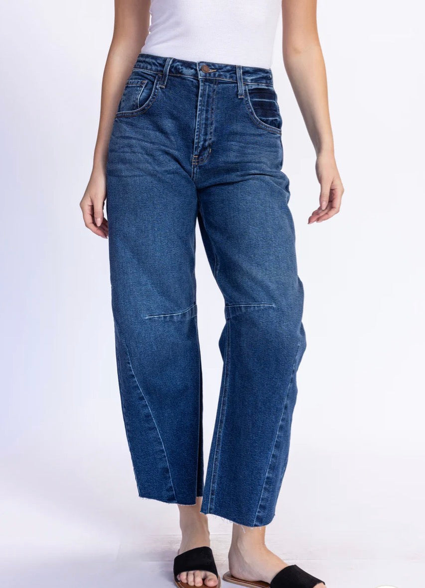 Trouser Fit Barrel Jean