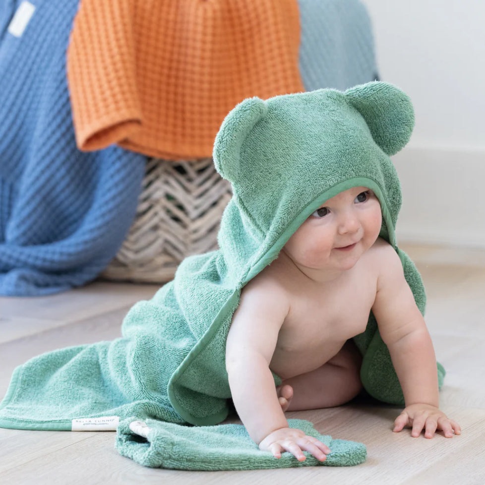 Bella Tunno Hooded Towel & Wash Mitt Set