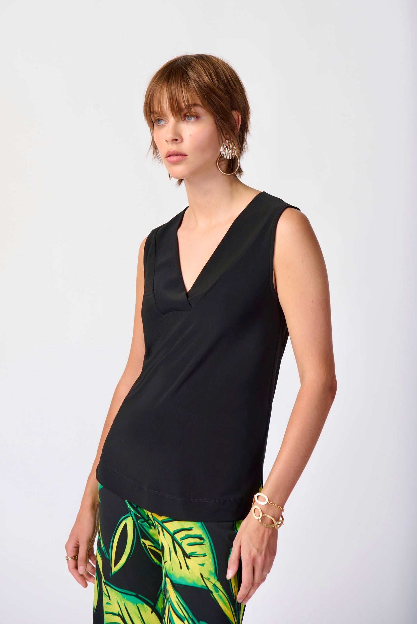 Silky Knit Sleeveless Top - Black