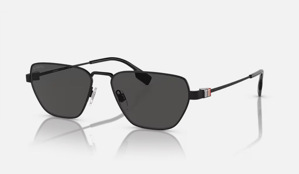 Burberry OBE3146