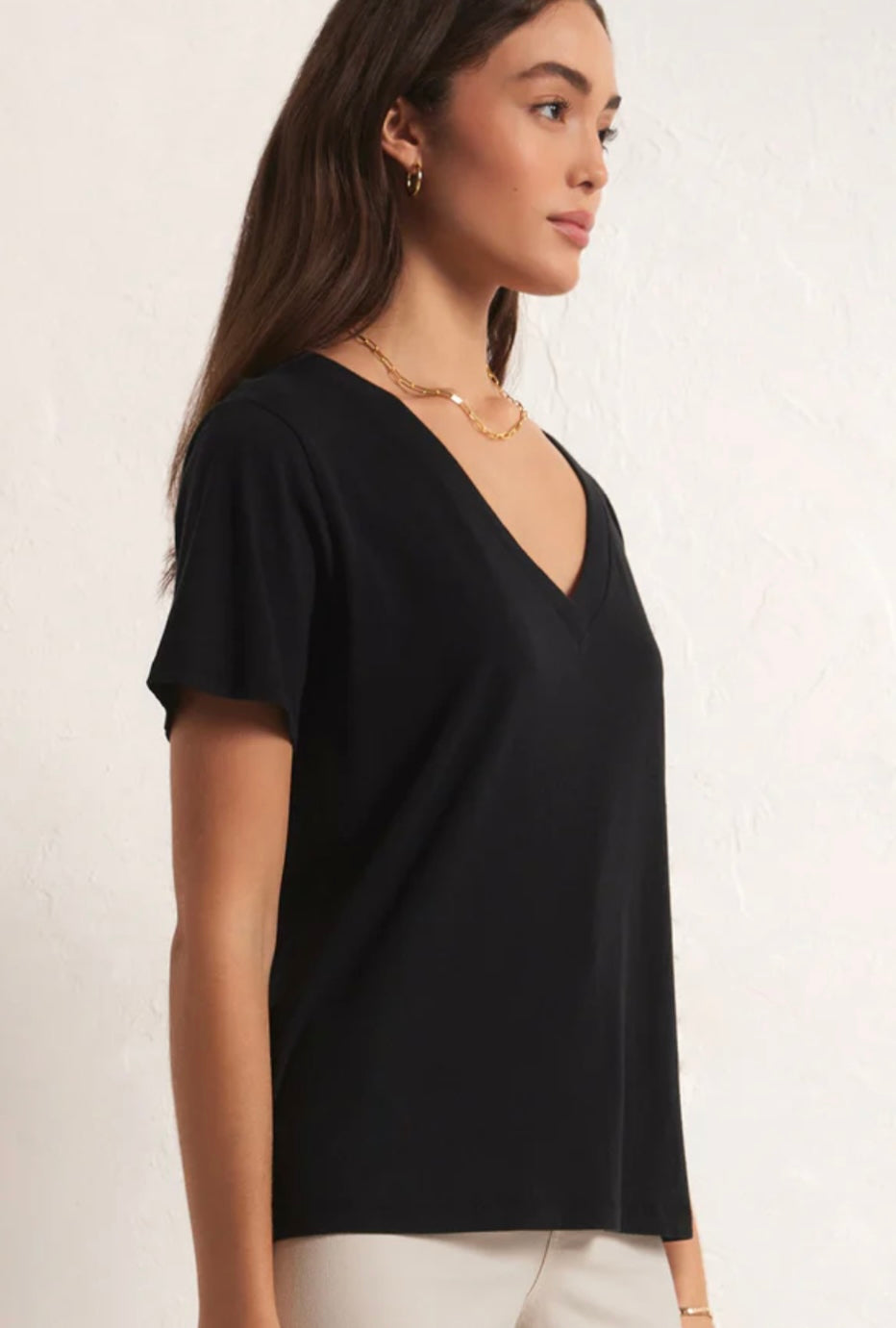 Girlfriend V Neck Tee - Black