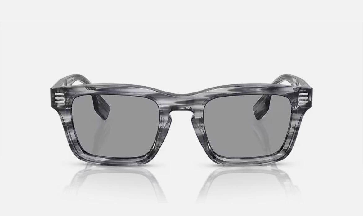 Burberry OBE4403