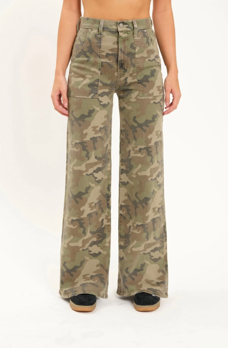 Daze Denim Far Out Hideaway High Rise Wide Leg Jean-Camouflage