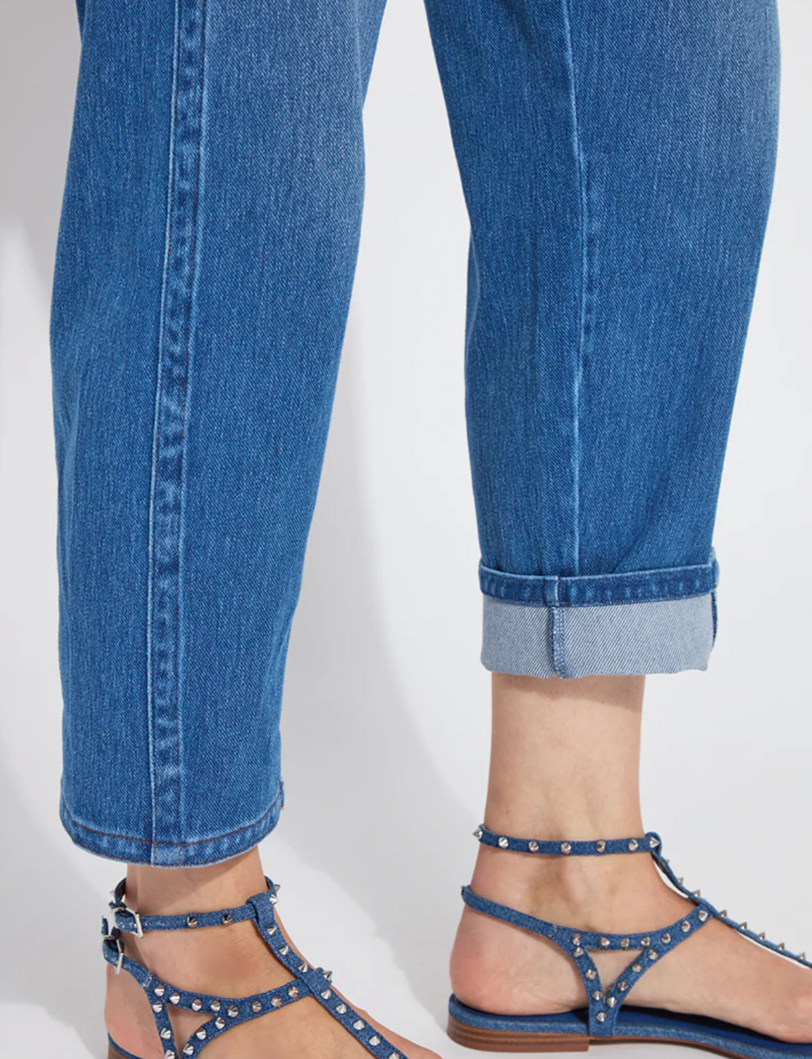 Winslet Cuffed Crop Barrel Jean