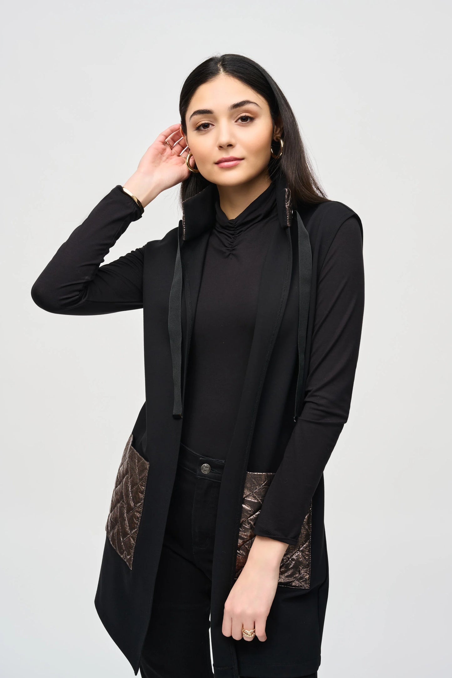 Heavy Knit And Metallic Quilting Vest - Gunmetal