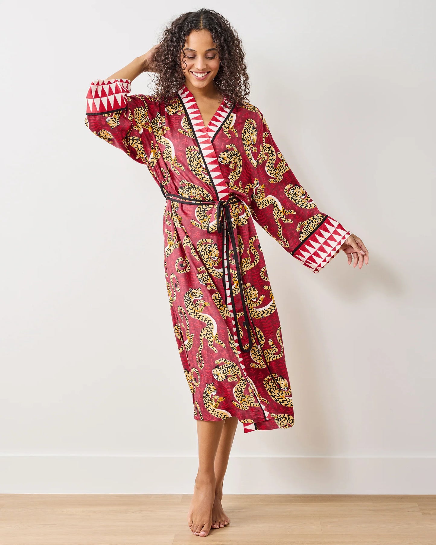 Eco Satin Robe in Twisted Tiger