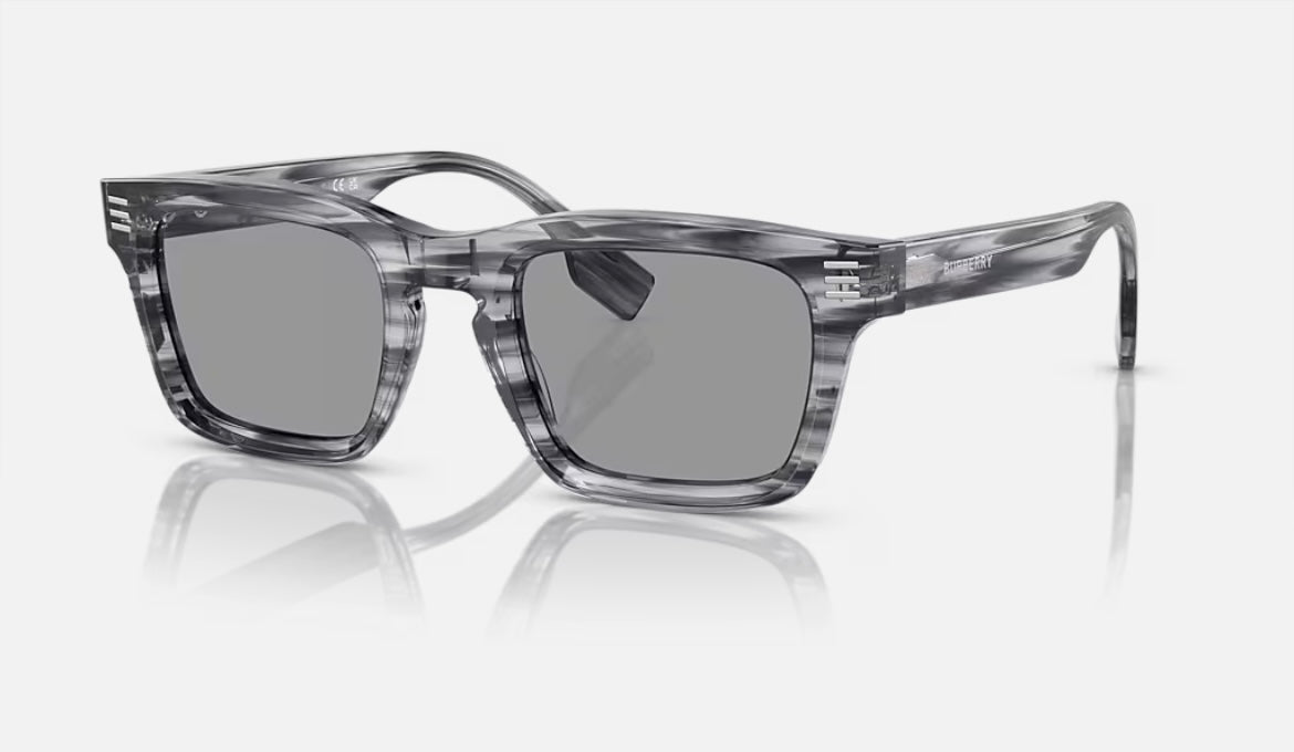 Burberry OBE4403
