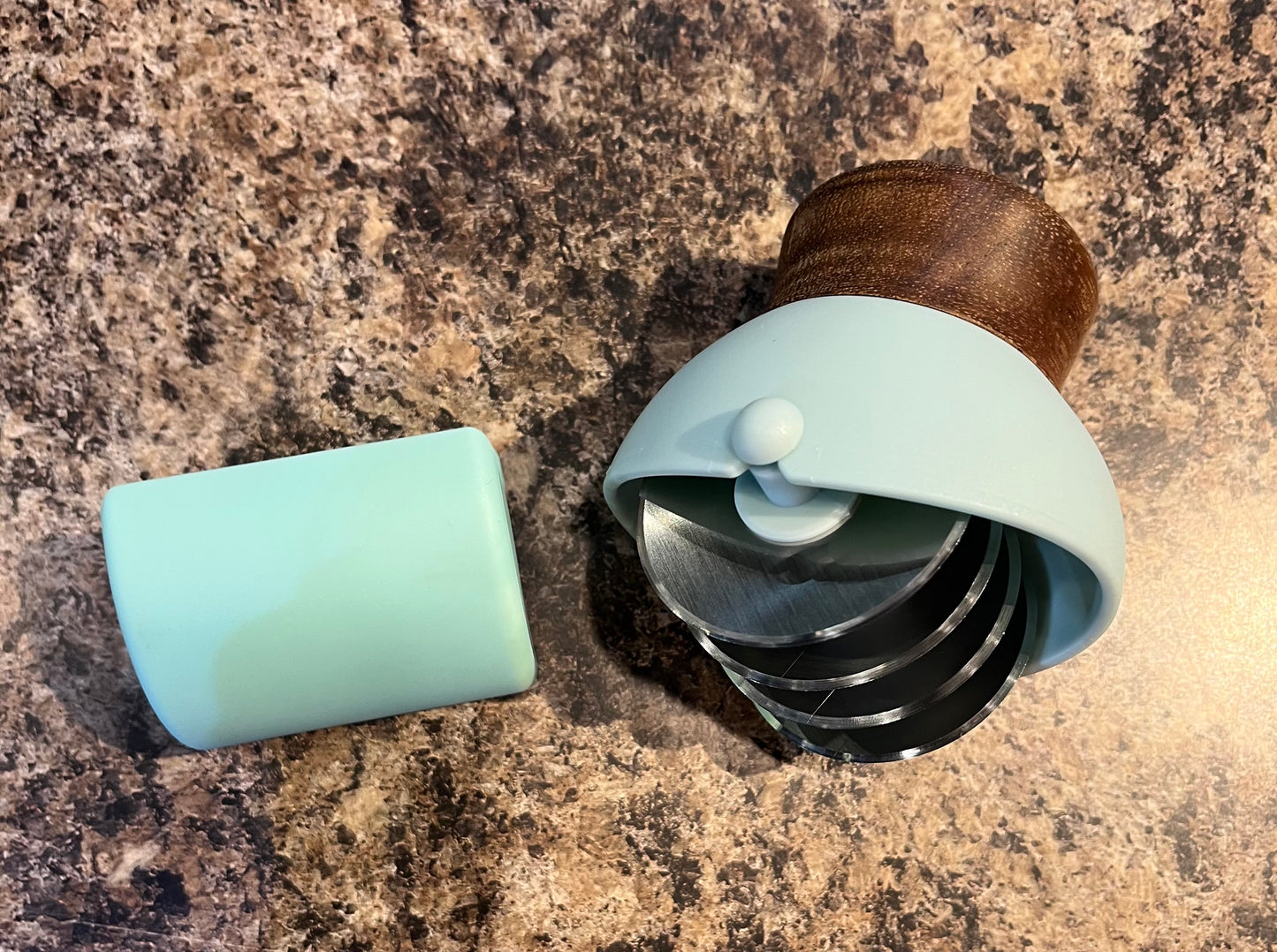 Stainless Steel Plastic Food Chopper with Cover