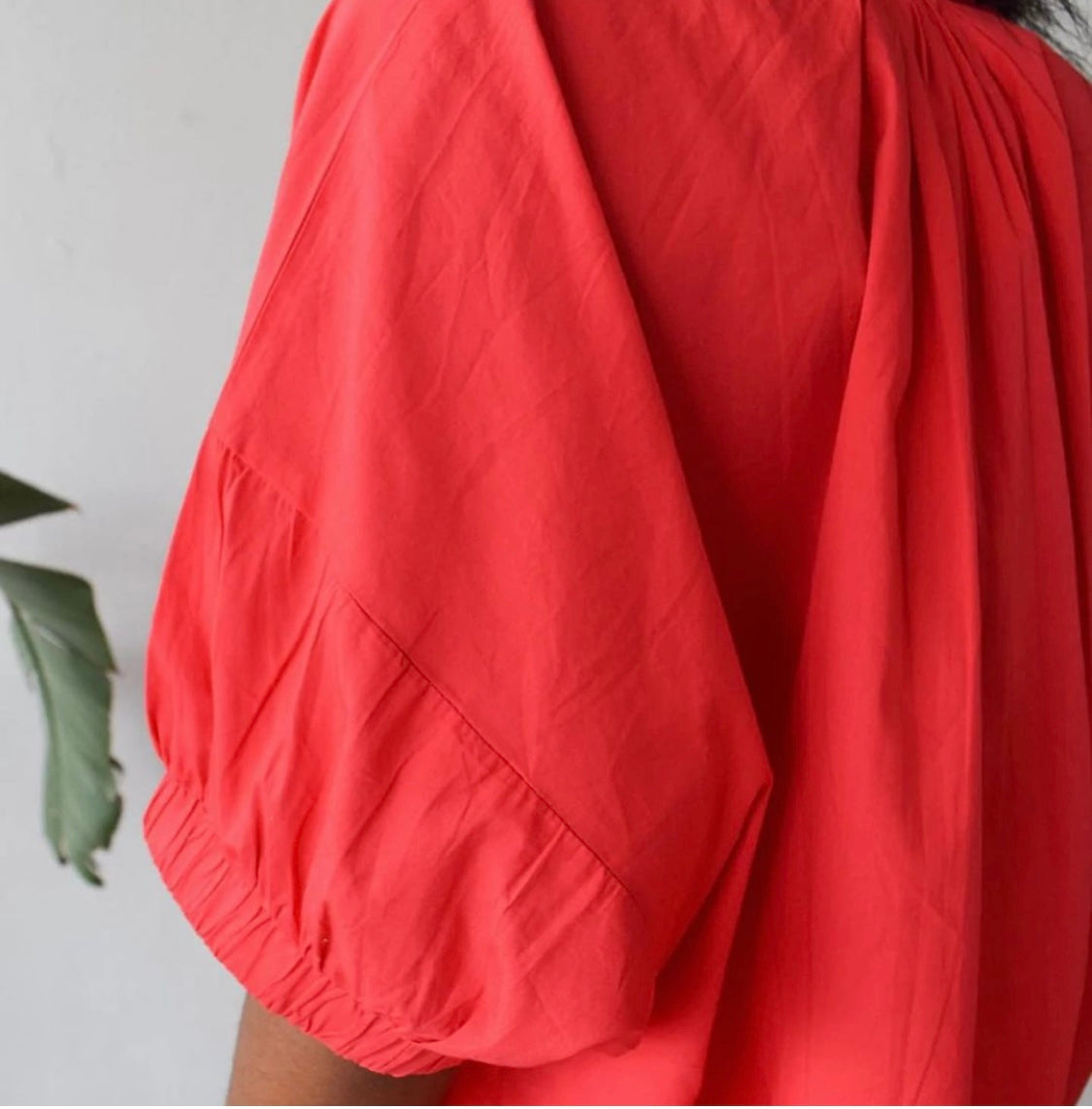 Elastic Sleeve Top -Red