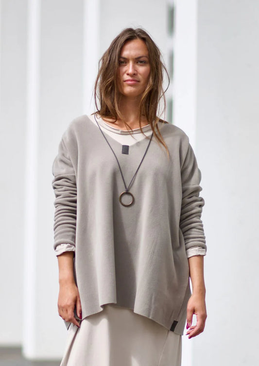 Fleece V-Neck-Elephant