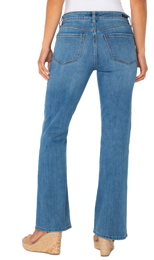 Lucy Bootcut Jean 32”