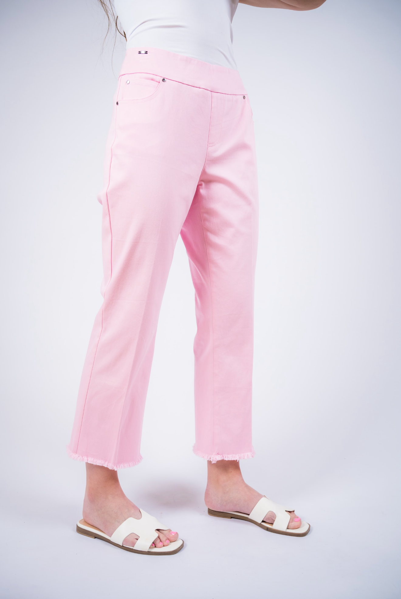 Hampton Cotton Twill Capri Pant- Pink