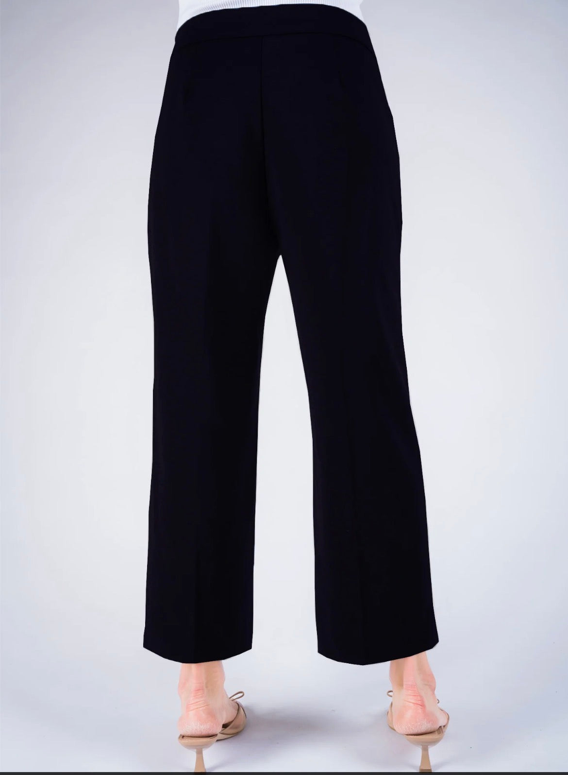 Kathryn 25” Athens Wide Crop Pant- Black