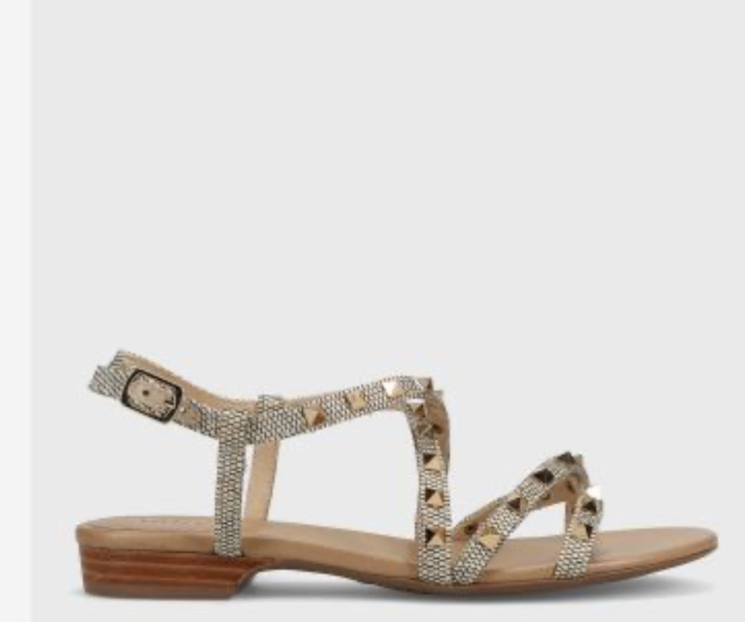 Basira Sandal