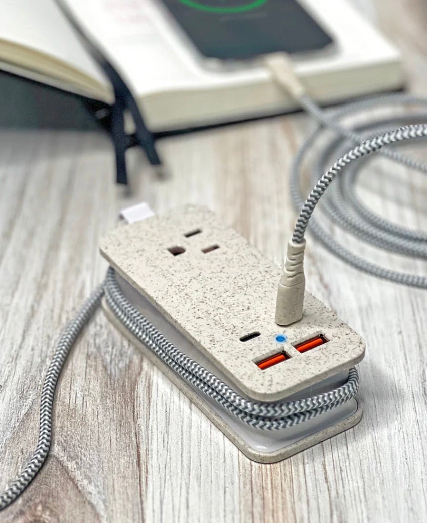 Power Trip Eco. Outlet/USB/USB-C