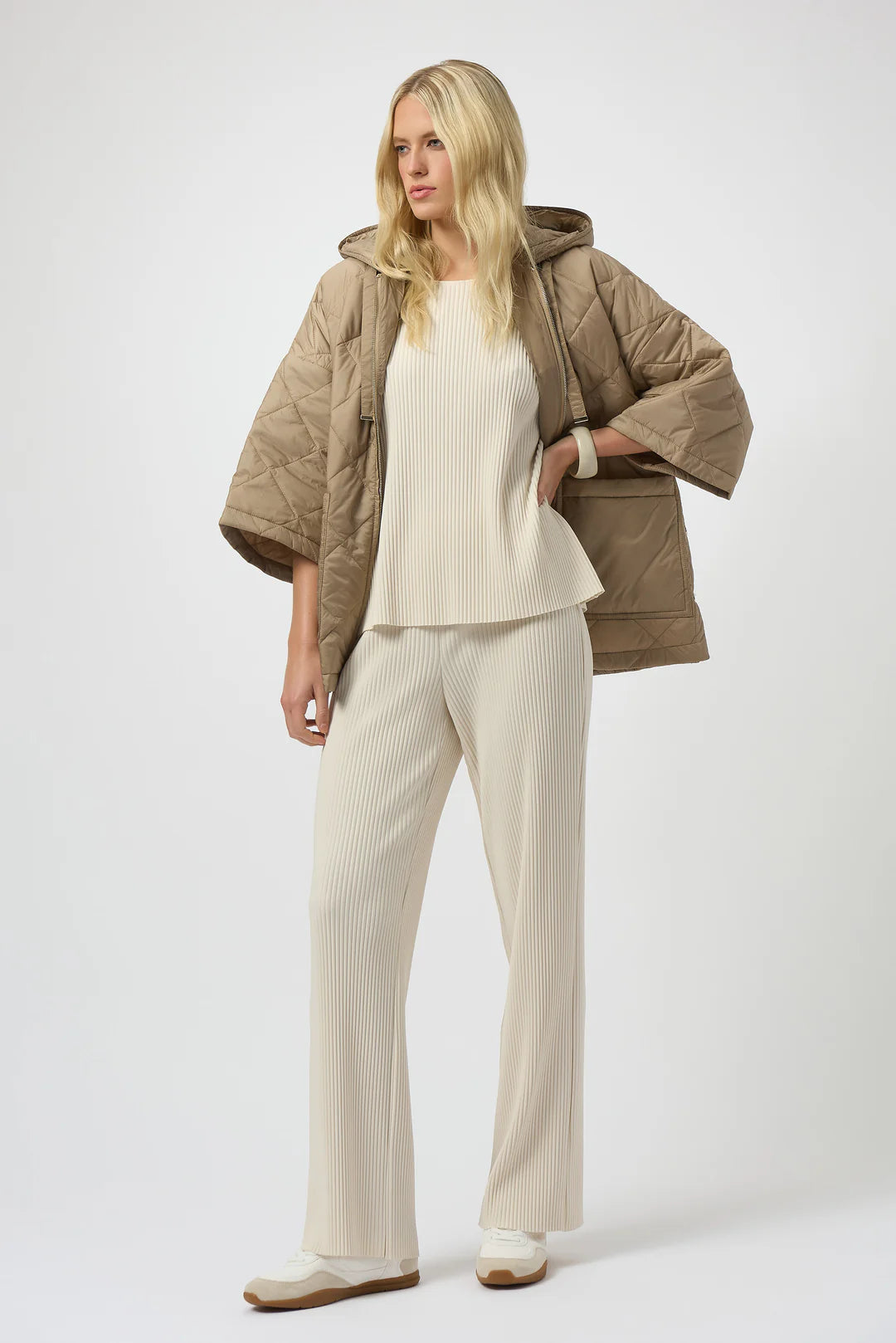 Pleated Pant-White