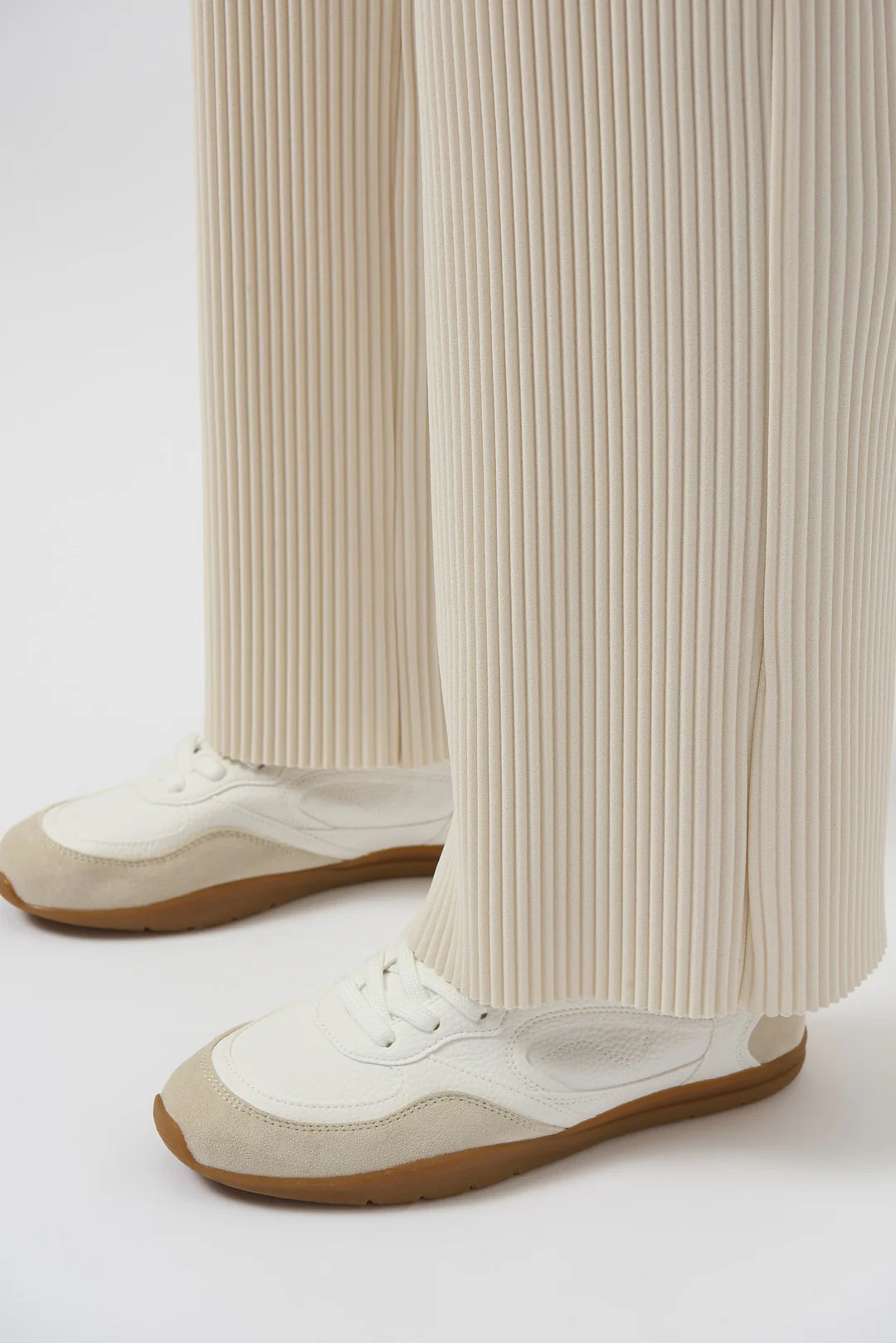 Pleated Pant-White