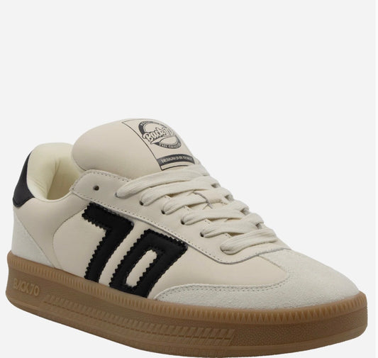 Double Butter-black Back70s
