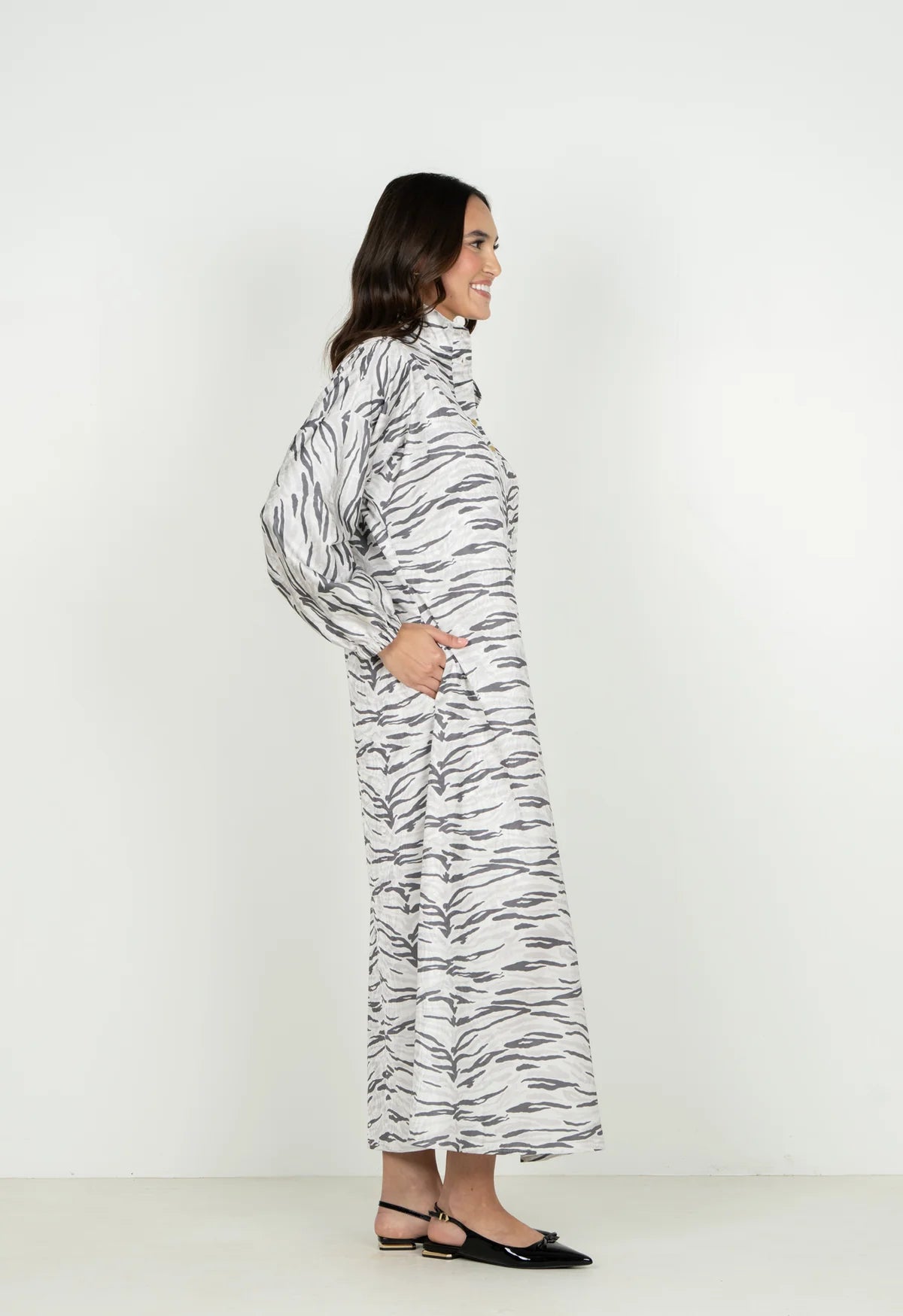 LONG-SLEEVE POPPY MAXI