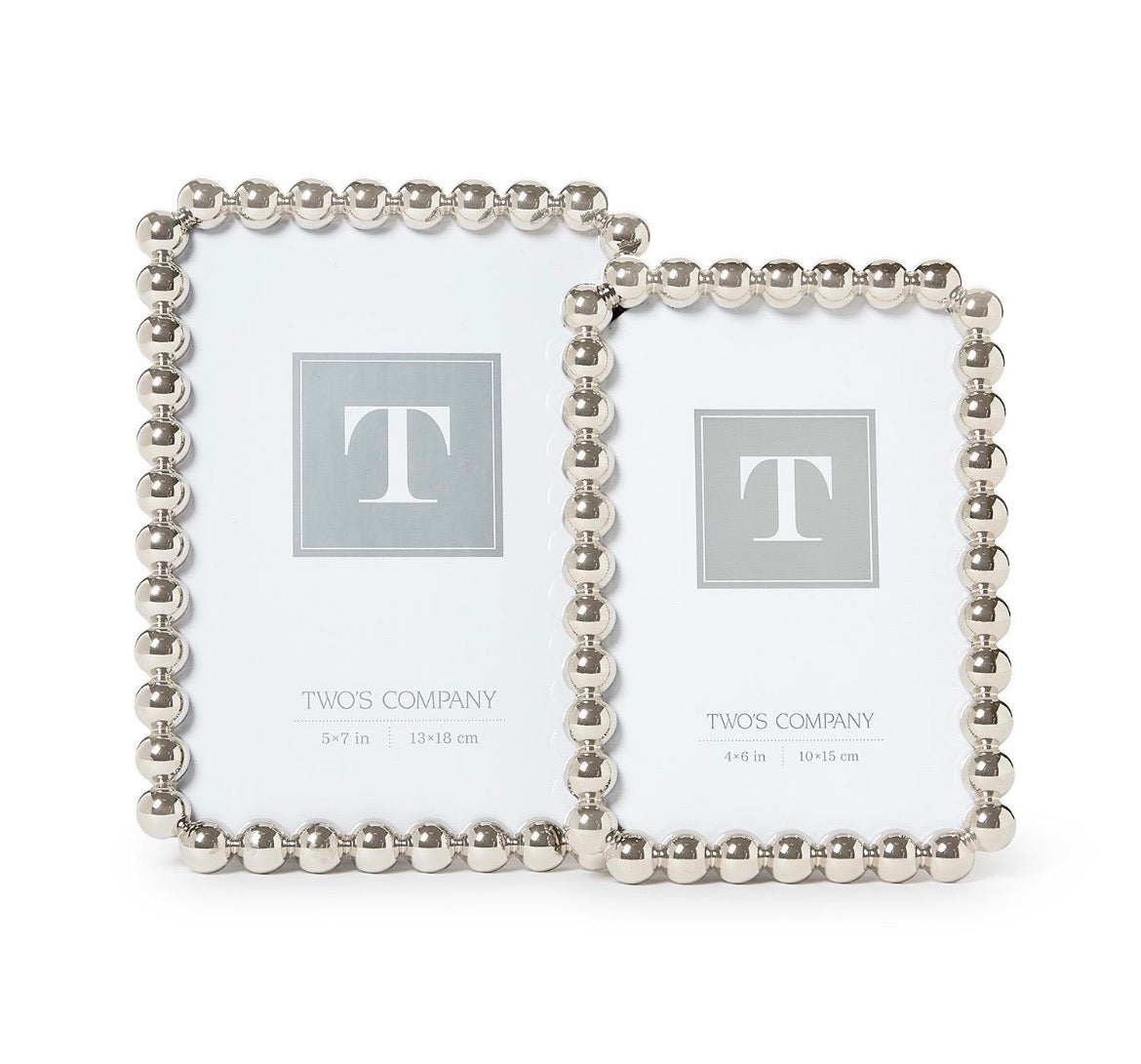 Silver Metallic Ball Frames