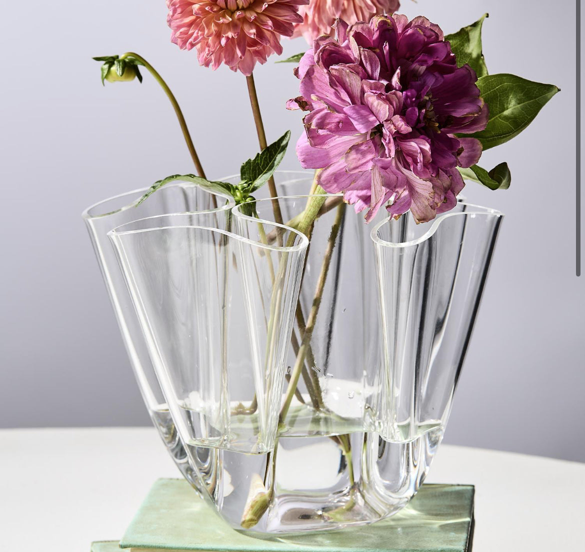 Handkerchief Acrylic Vase
