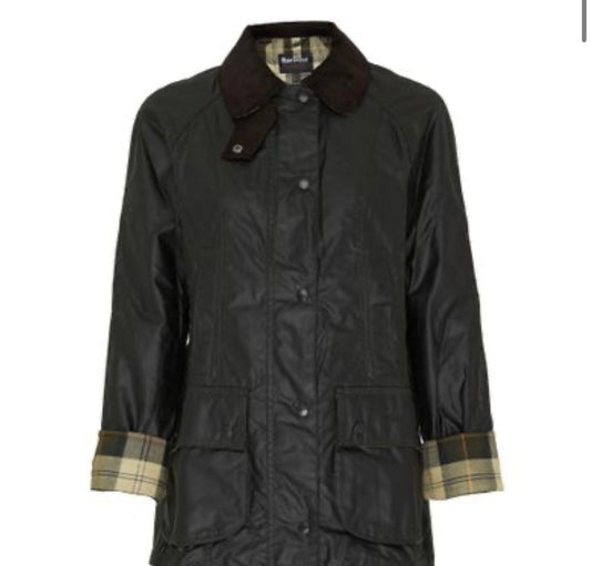 Barbour Classic Beadnell Waxed Coat