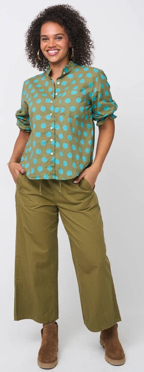 Good Girlfriend Shirt Short Sleeve with Ruffle Trim True Dot Olive/Cerulean