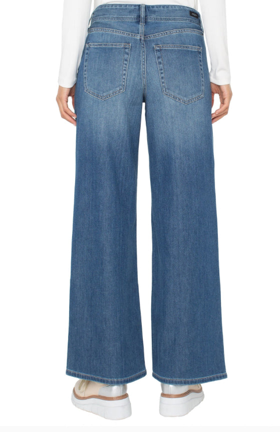 The Weekender Wide Leg Jean-Walnut Creek
