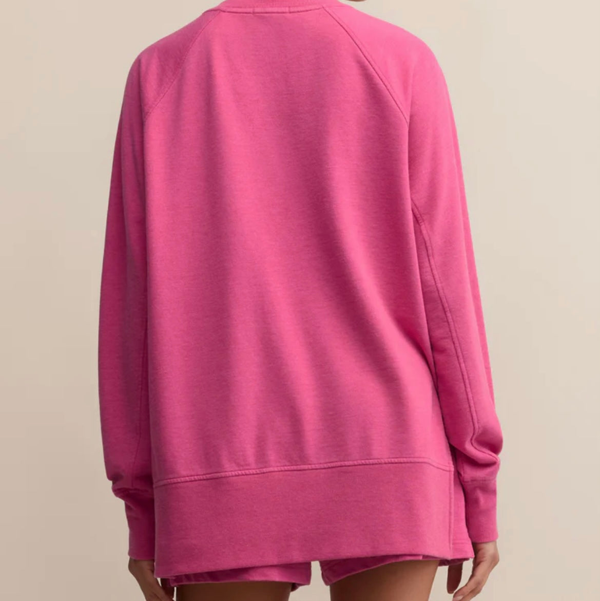 Modern V-Neck Weekender-Island Pink