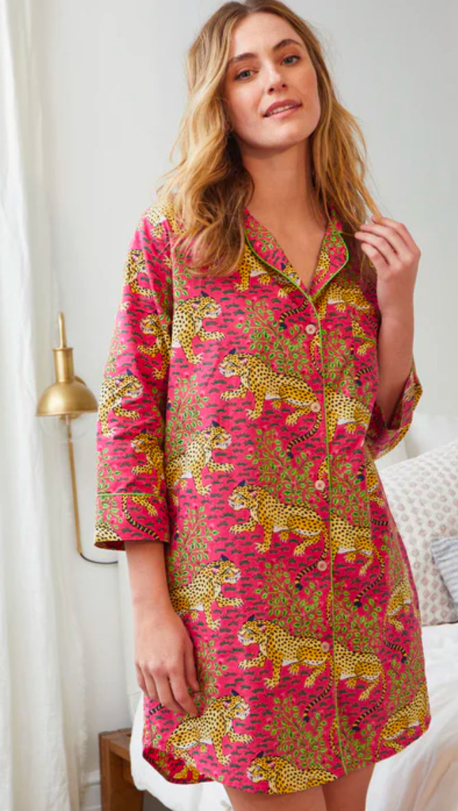 Sleep Shirt-Bagheera Hot Pink