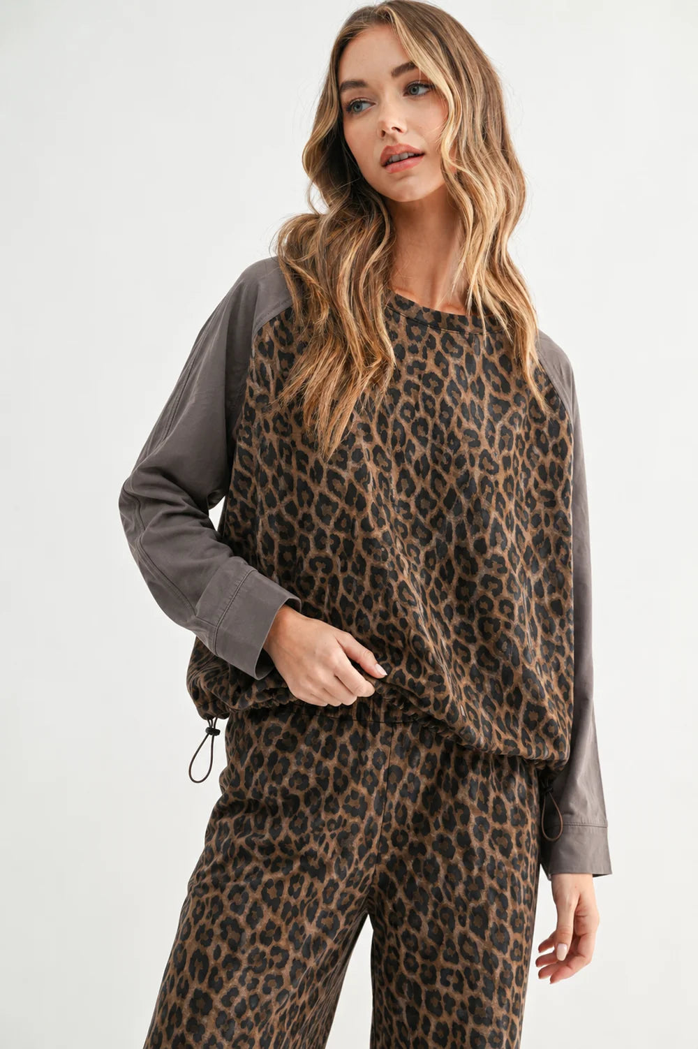 KEN ANIMAL PRINT RAGLAN TOP