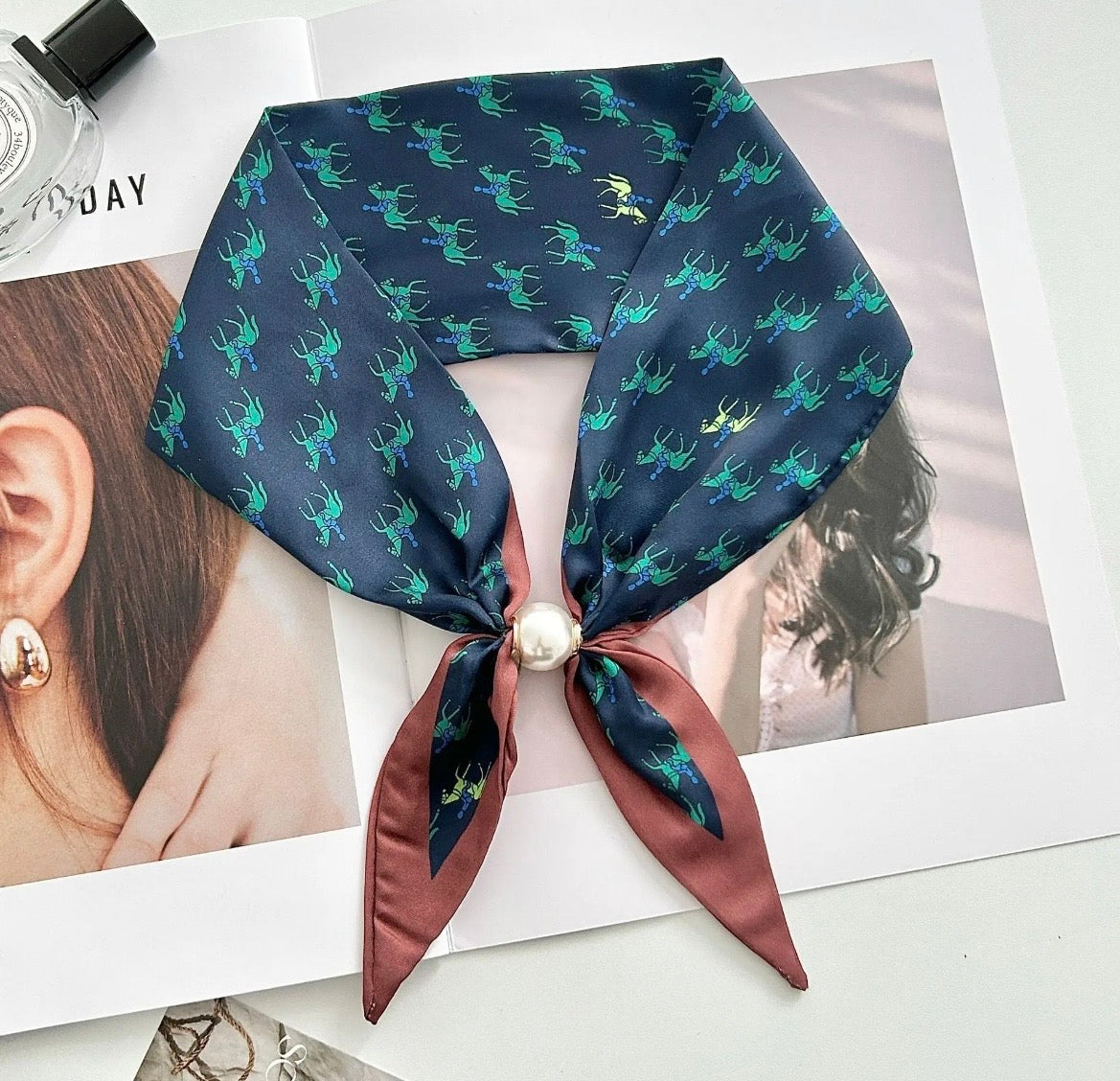 Small Magnetic Silk Scarves