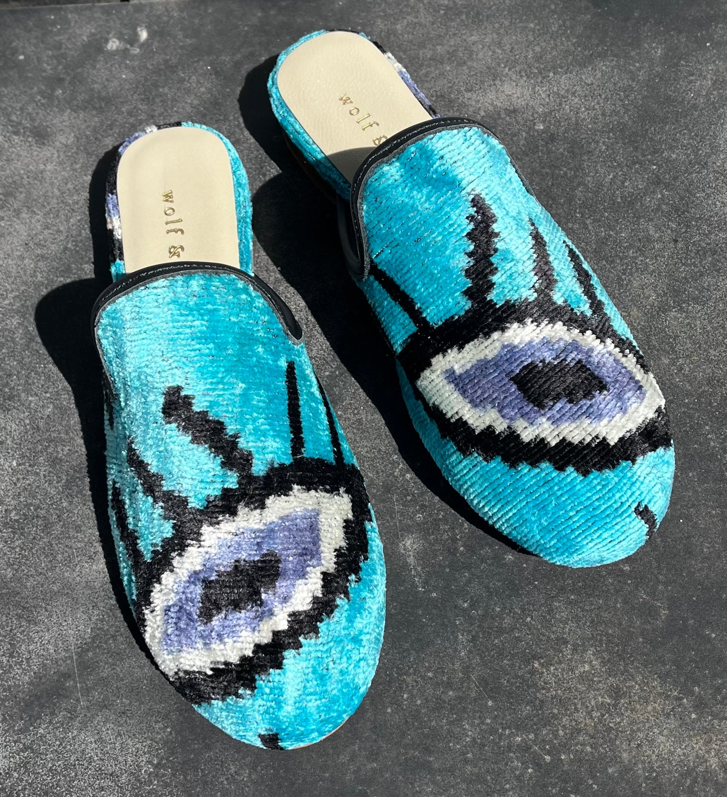 Wolf & Willa Rounded Mule