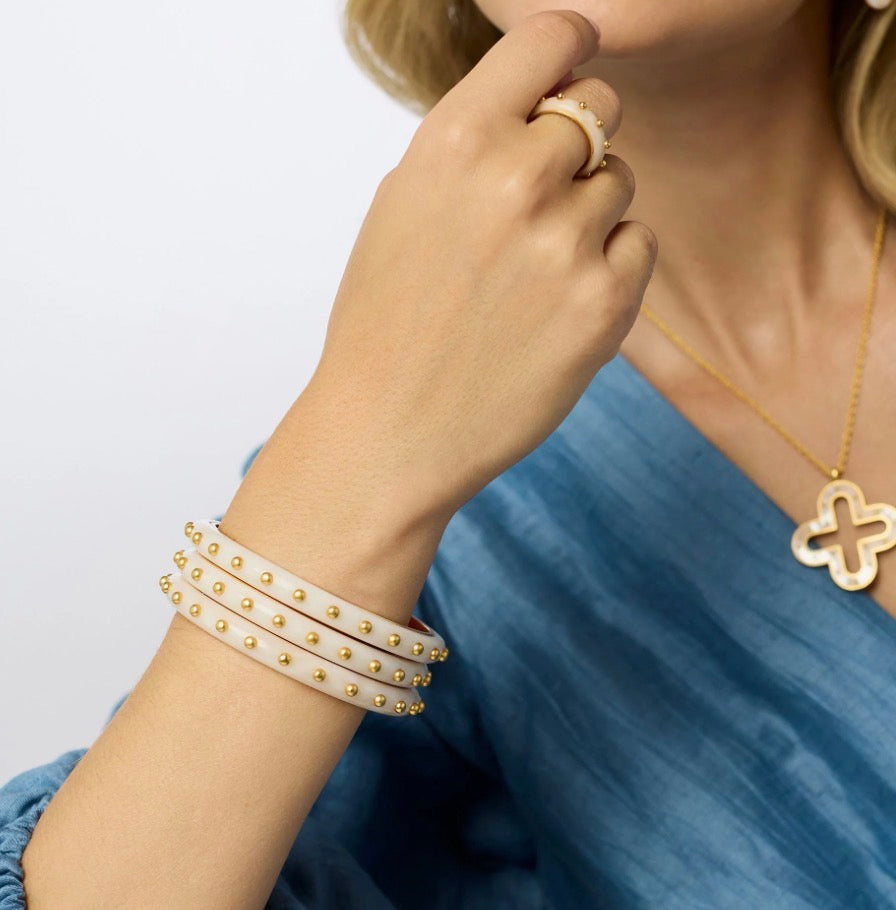 Colette Bangle - Medium