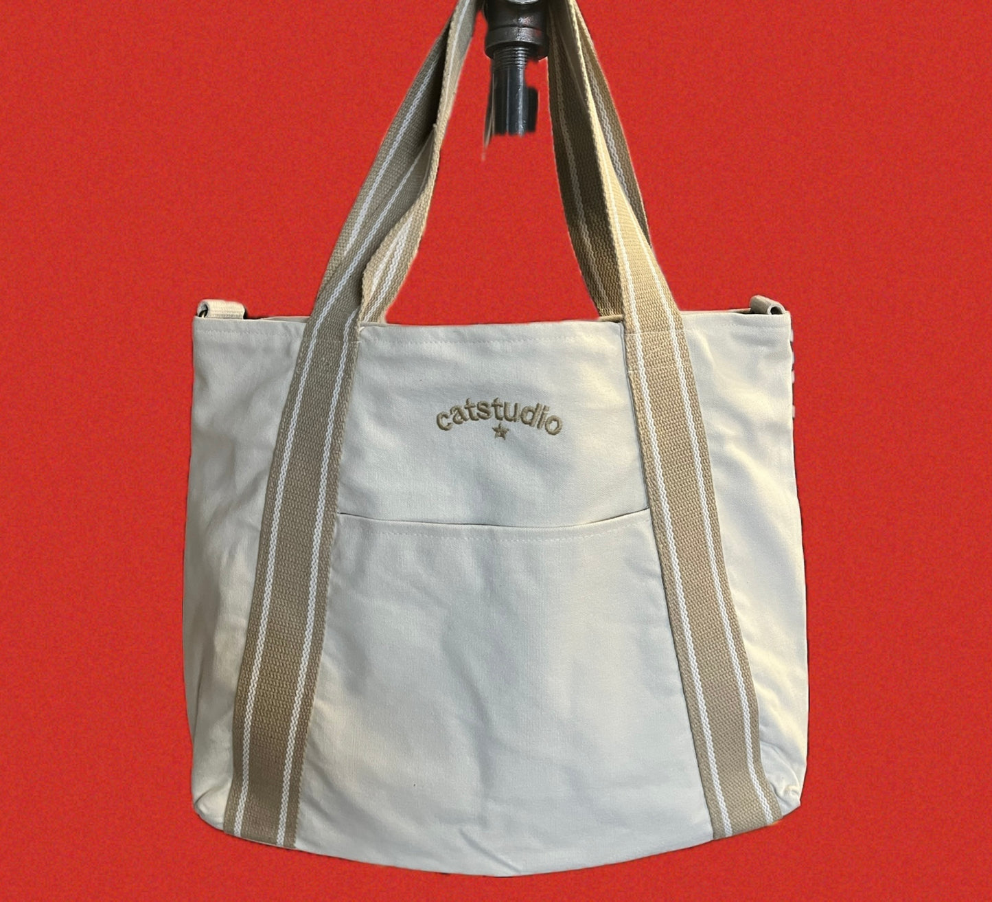 University of Arkansas Tote-White
